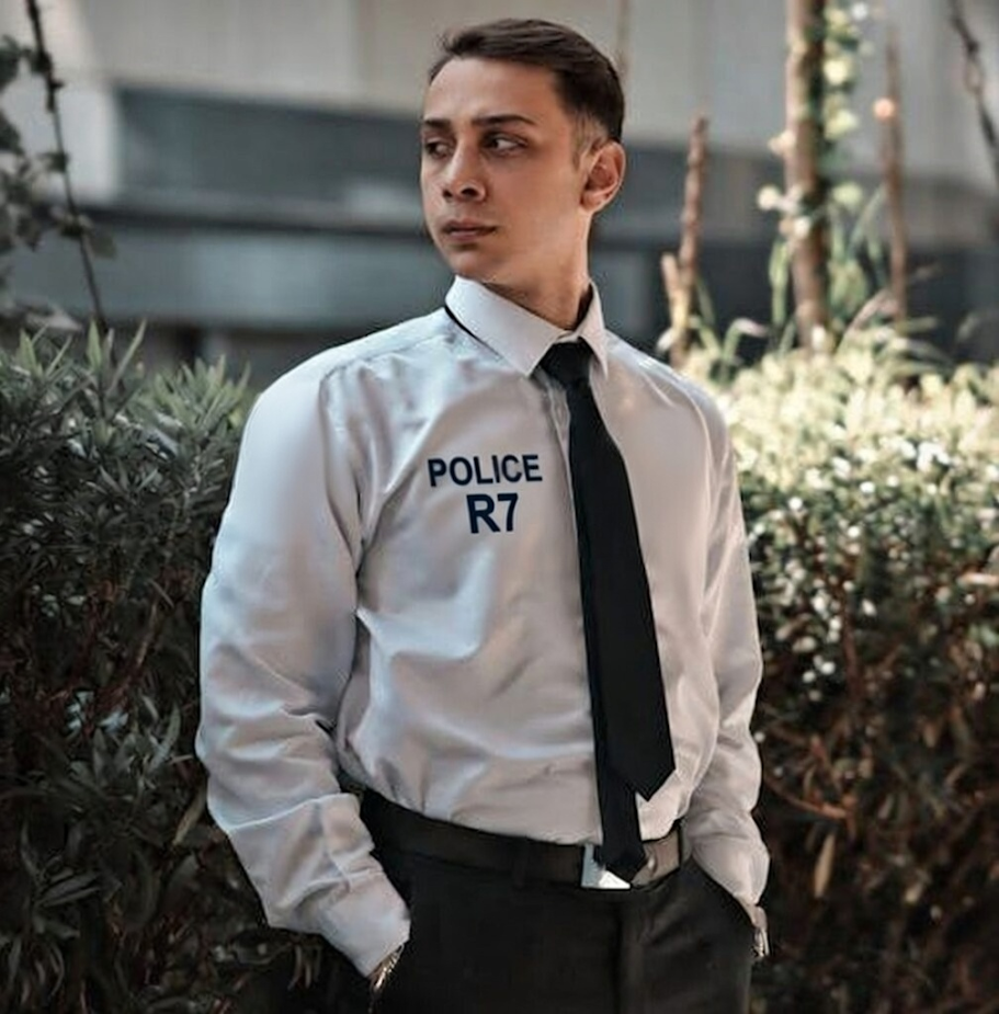 UNIFORME